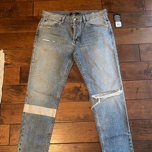 HUDSON Los Angeles AXL “ Skinny Fit “ Jeans      Never worn before/ New with Tag